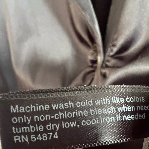 The Limited Short Sleeve Button Down Shirt Size L - Picture 6 of 6